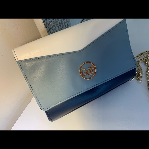 Guess Cross bag - Picture 1 of 2
